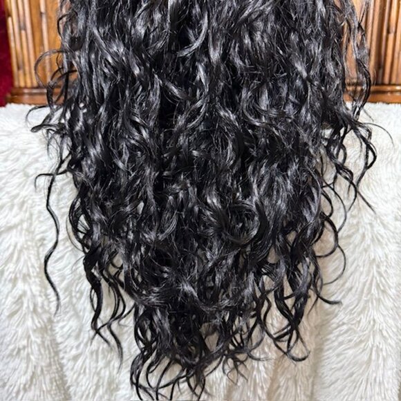 It's A Wig Broadway 30" Lace Front Wavy Color 1B Synthetic Wig - Picture 13 of 16